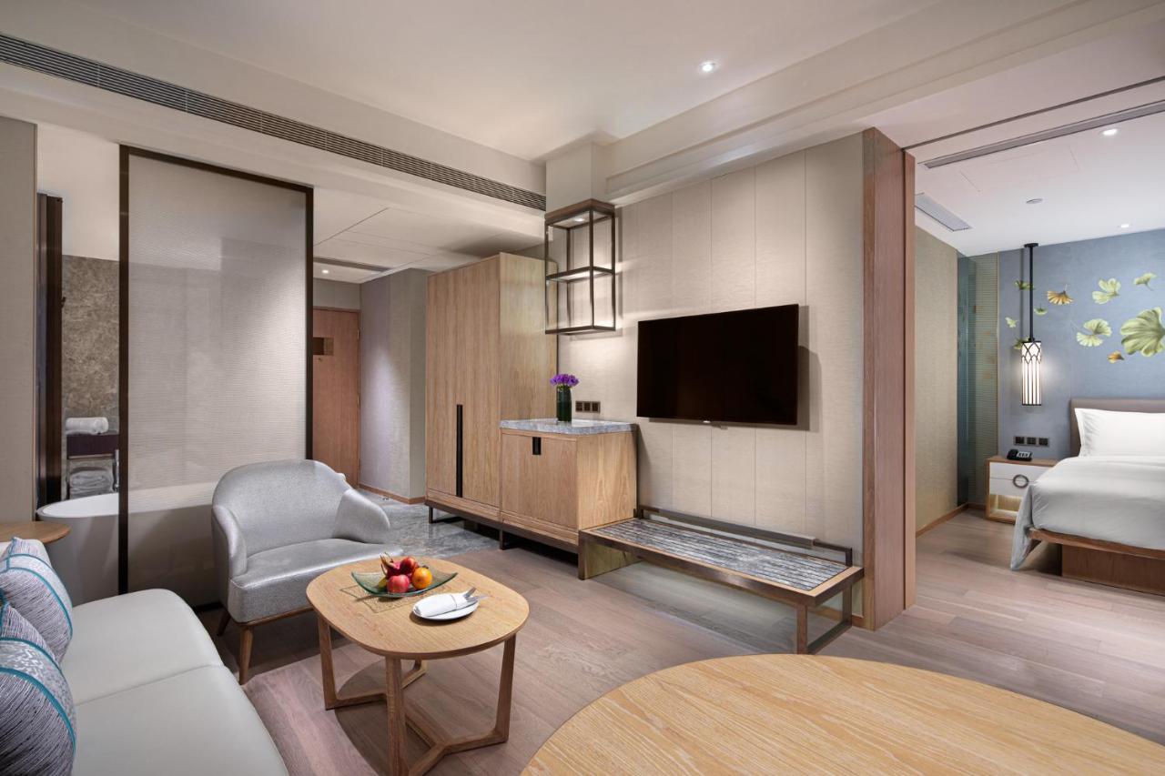 Crowne Plaza Shanghai Nanjing Road By Ihg Dış mekan fotoğraf Deluxe Suite