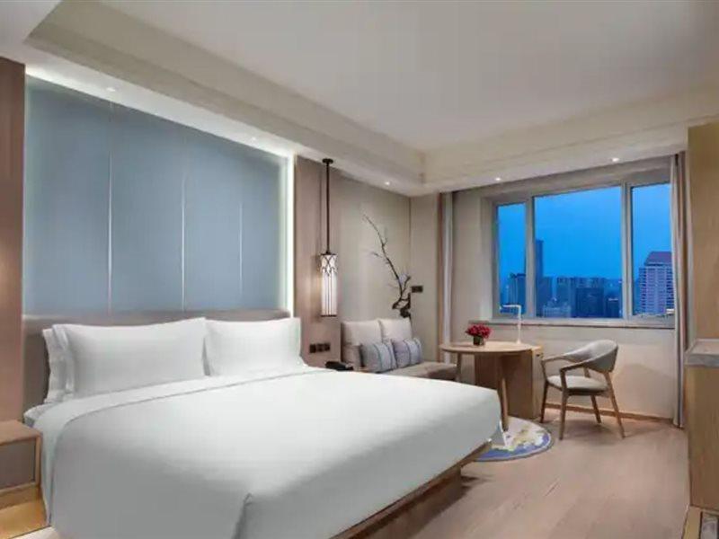 Crowne Plaza Shanghai Nanjing Road By Ihg Dış mekan fotoğraf Deluxe Room