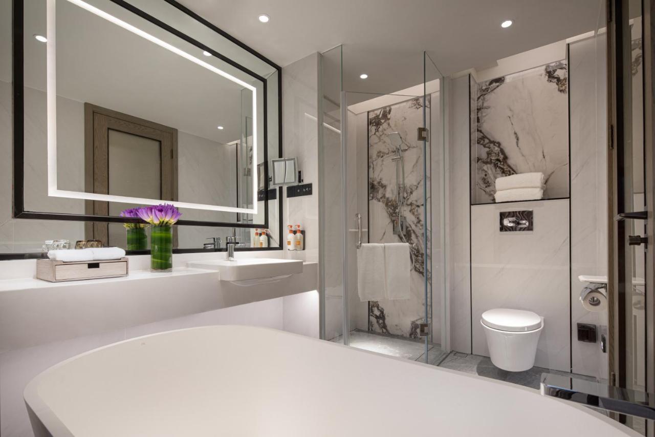 Crowne Plaza Shanghai Nanjing Road By Ihg Dış mekan fotoğraf Bathroom