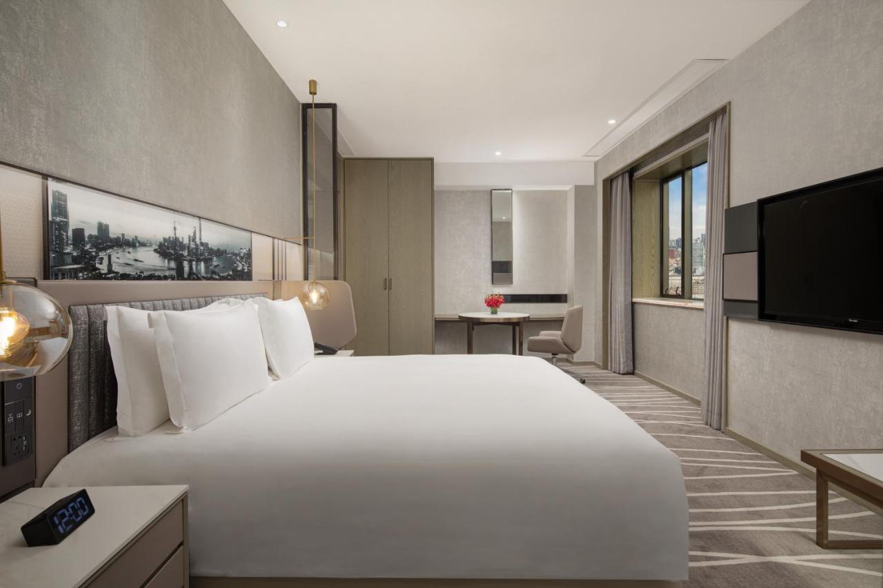 Crowne Plaza Shanghai Nanjing Road By Ihg Dış mekan fotoğraf Deluxe King